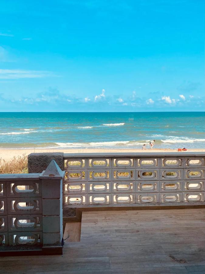 Modern Beachfront Townhouse Villa Perello  Ngoại thất bức ảnh